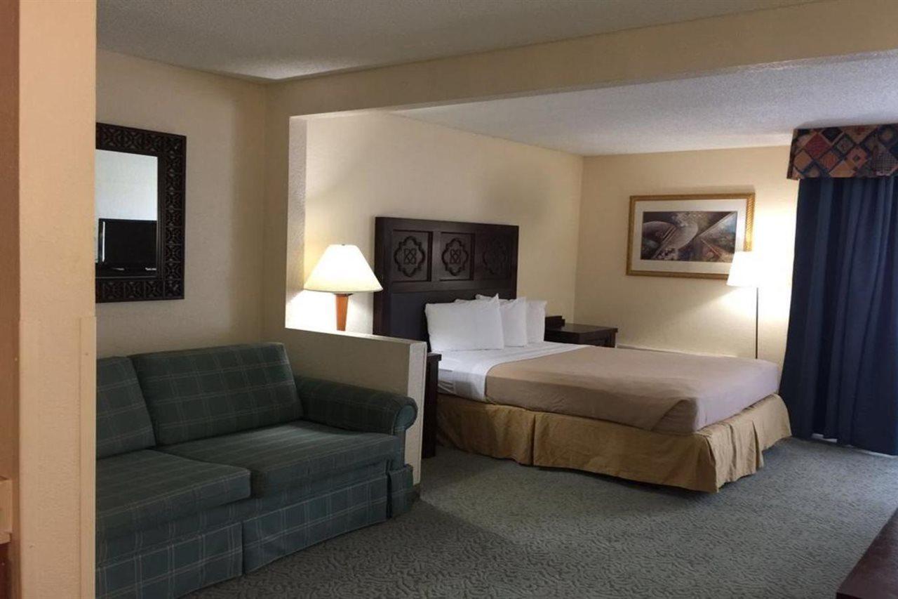 Garnet Inn & Suites Orlando Exterior foto