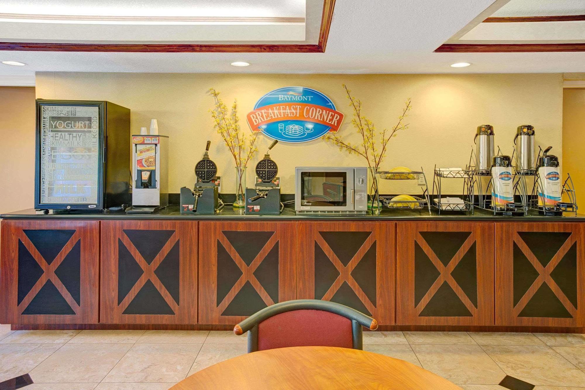 Garnet Inn & Suites Orlando Exterior foto