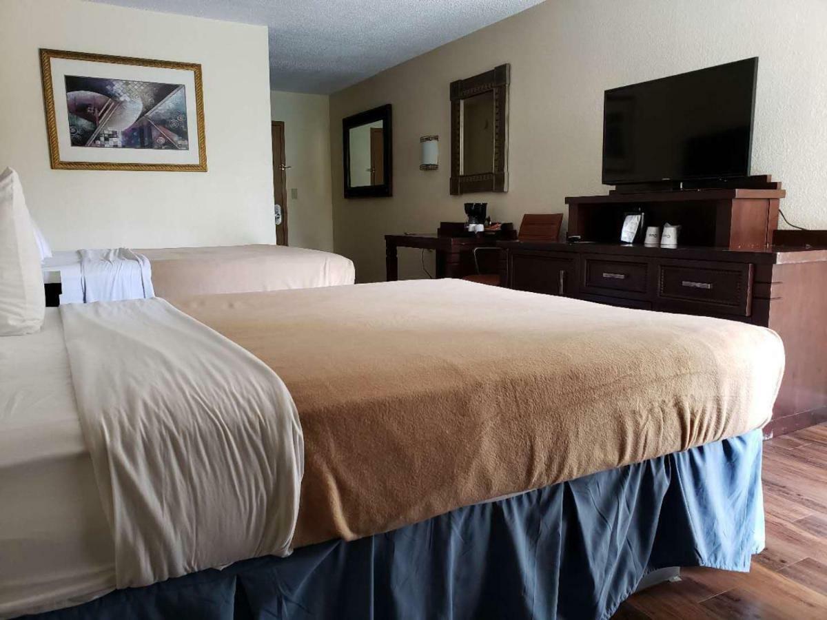Garnet Inn & Suites Orlando Exterior foto