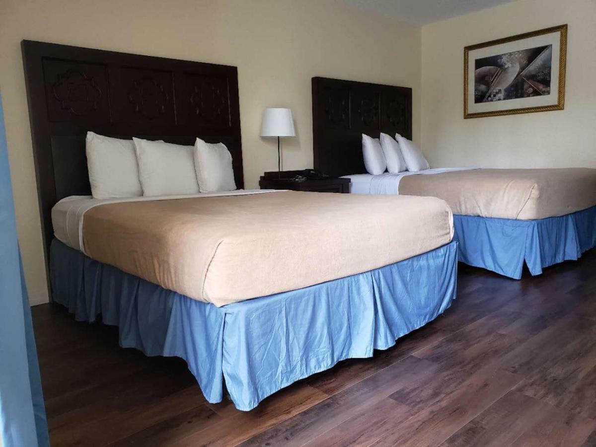 Garnet Inn & Suites Orlando Exterior foto